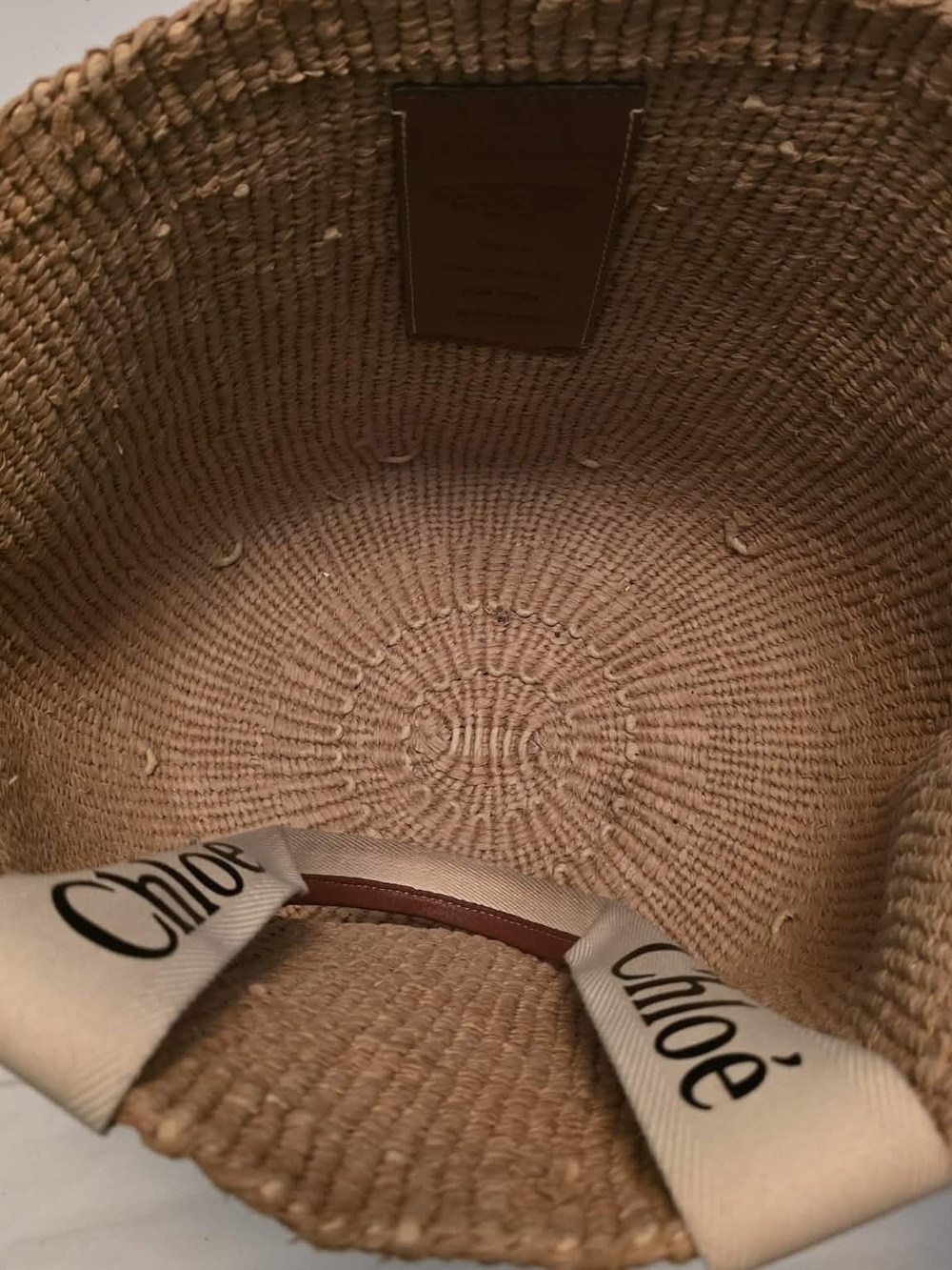 Chloé Tan Straw Tote with Cream Branded Webbing Straps - Picture 2 of 8